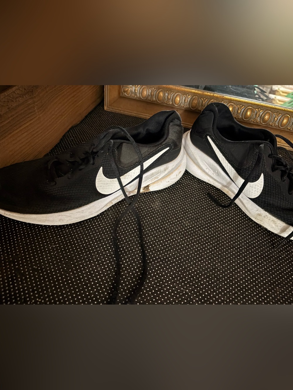 Nike Women’s Black and White Running Shoes